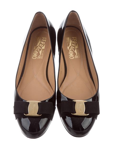 salvatore ferragamo women's flats